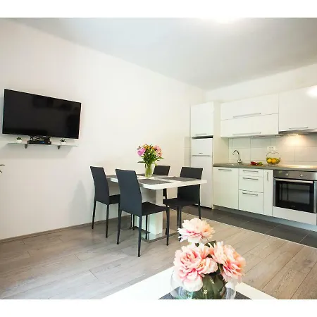 Spaladium - Center Apartamento *