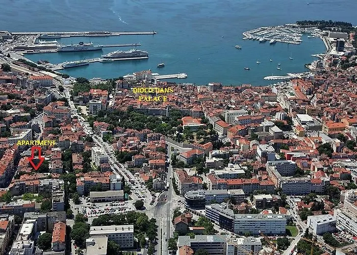 Spaladium - Center Split